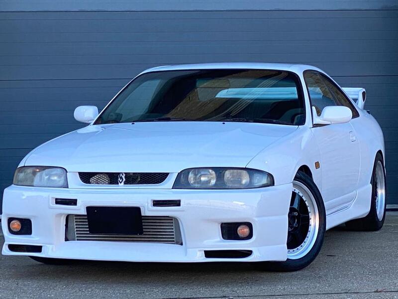 View NISSAN SKYLINE Stunnig R33 GTST RUSTFREE UNWELDED EXAMPLE R33 GTR LOOKS AND TOTALLY MINT CONDITION
