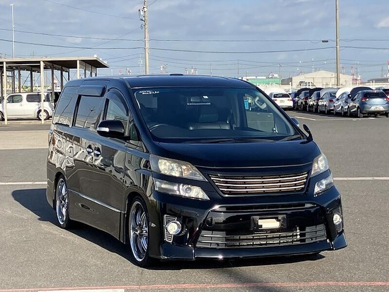 View TOYOTA VELLFIRE -