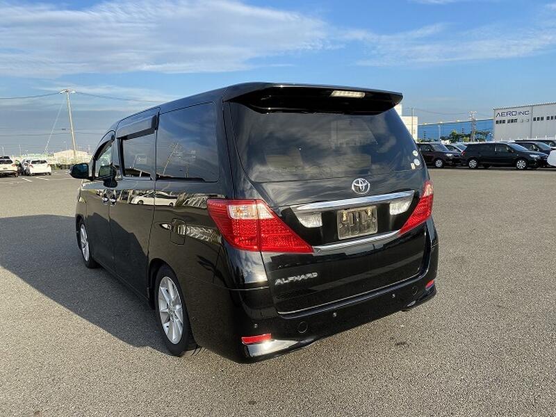 View TOYOTA ALPHARD -