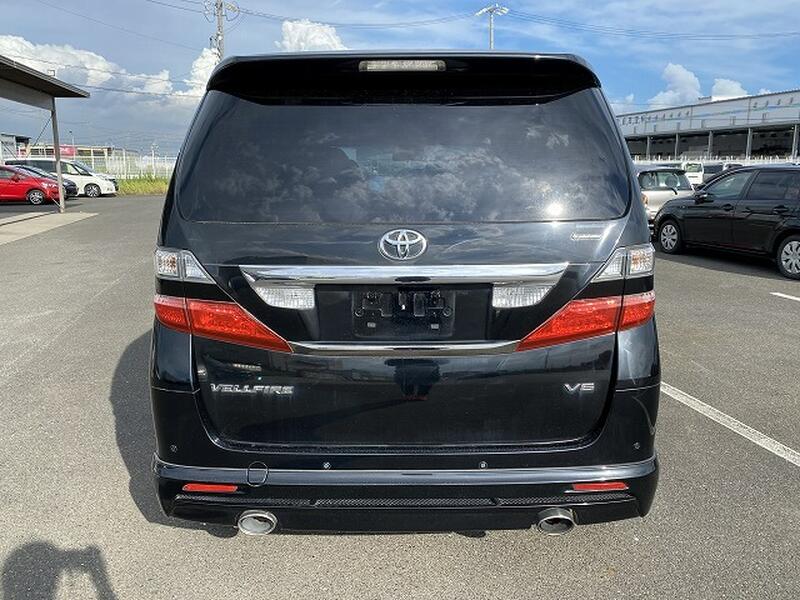 View TOYOTA VELLFIRE -