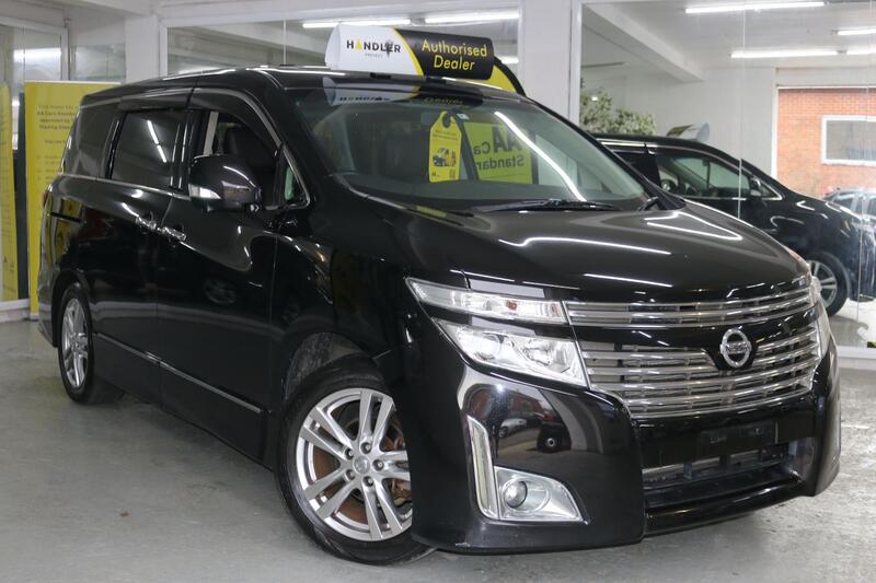 View NISSAN ELGRAND HIGHWAY STAR VERY HIGH SPEC 