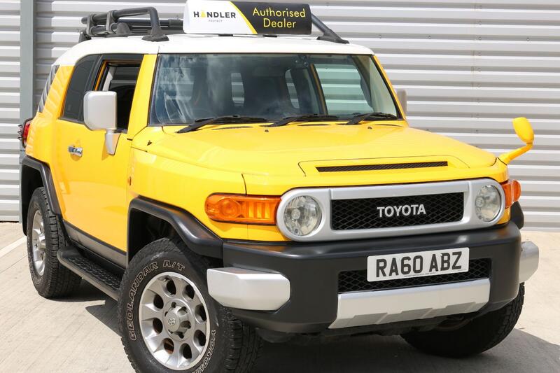View TOYOTA FJ CRUISER -