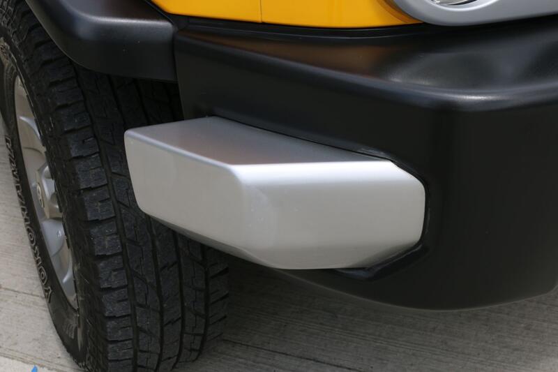 TOYOTA FJ CRUISER