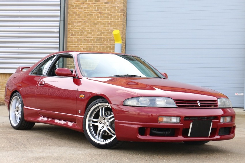 NISSAN SKYLINE