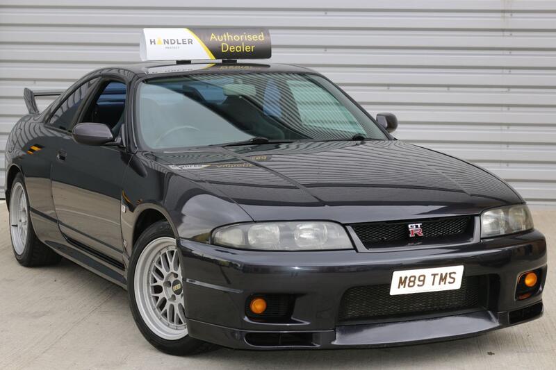 View NISSAN SKYLINE GTR R33