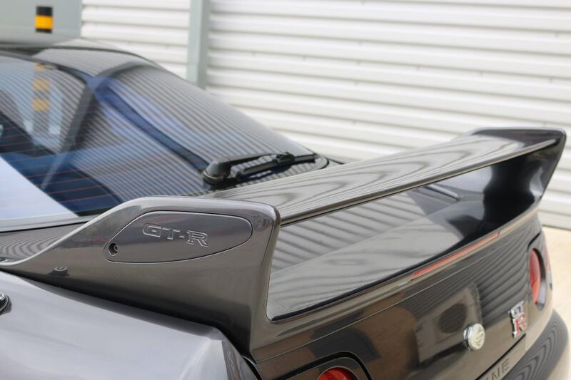 NISSAN SKYLINE