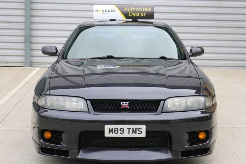 NISSAN SKYLINE