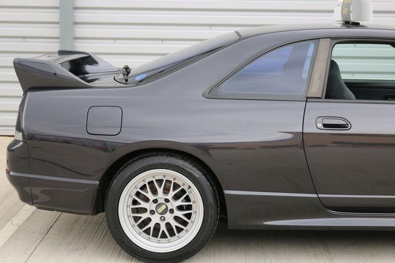 NISSAN SKYLINE