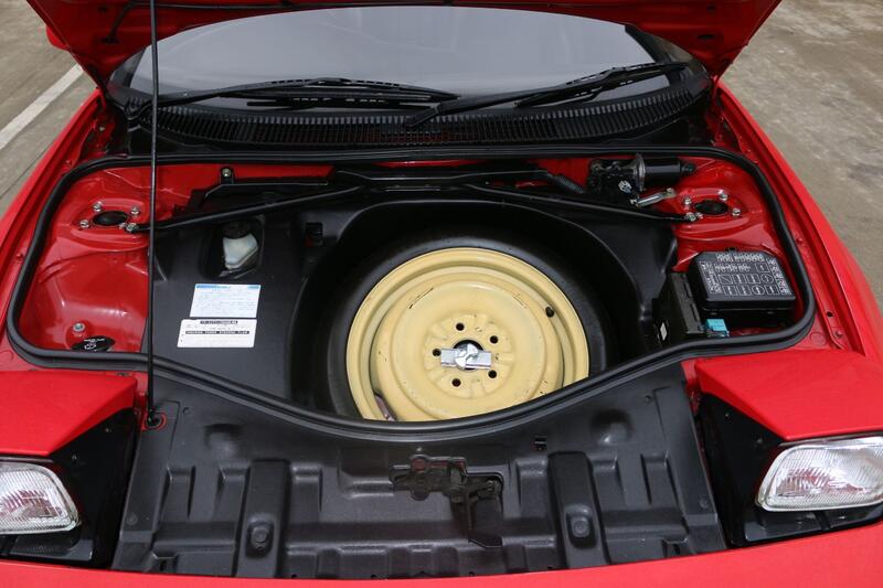 TOYOTA MR2