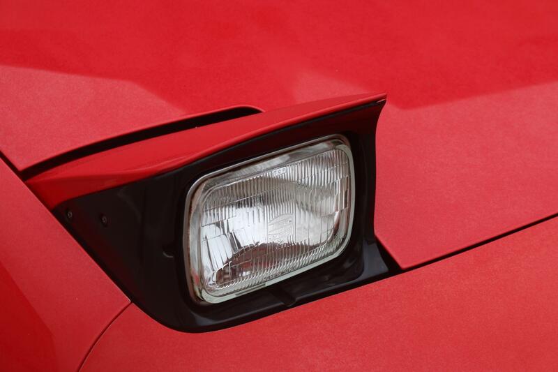TOYOTA MR2