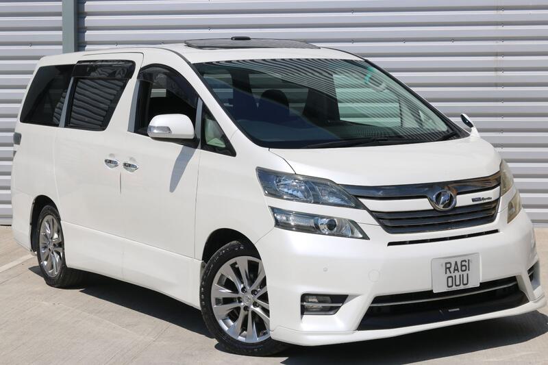 View TOYOTA VELLFIRE TRD Sportivo