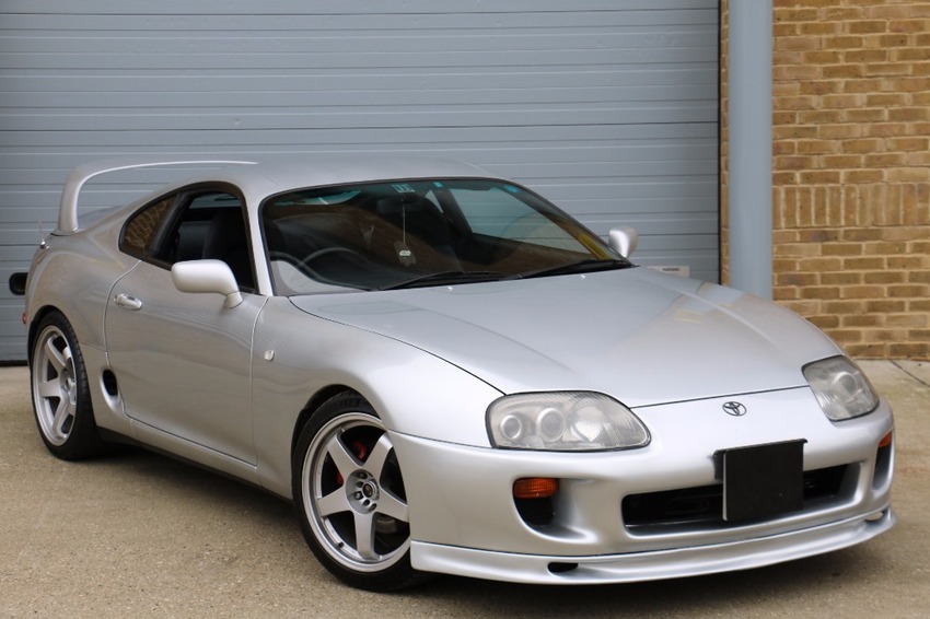 TOYOTA SUPRA