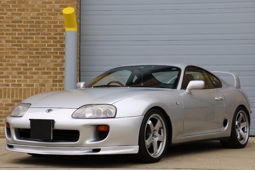 TOYOTA SUPRA