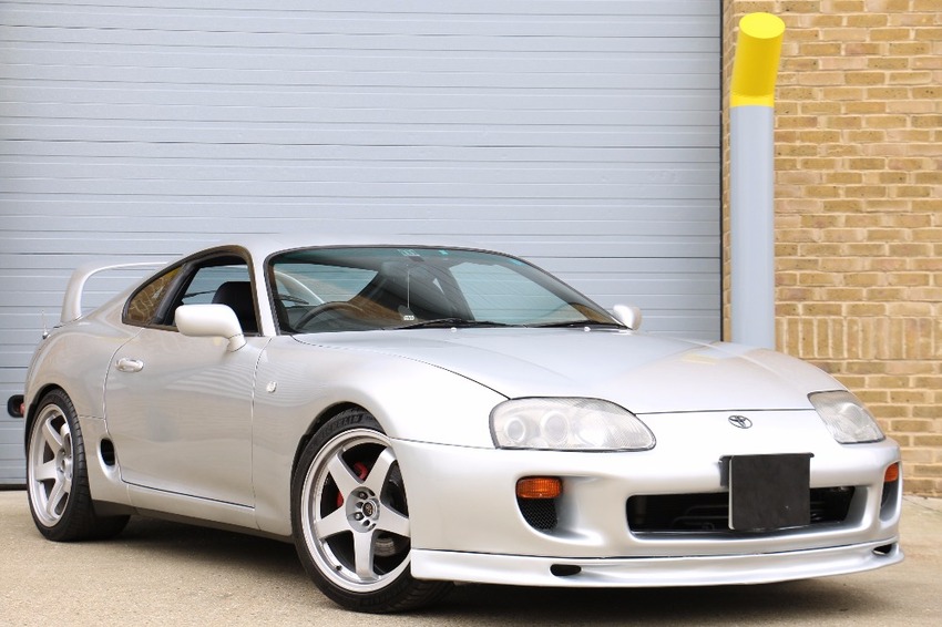 TOYOTA SUPRA