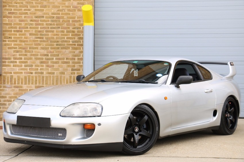 TOYOTA SUPRA