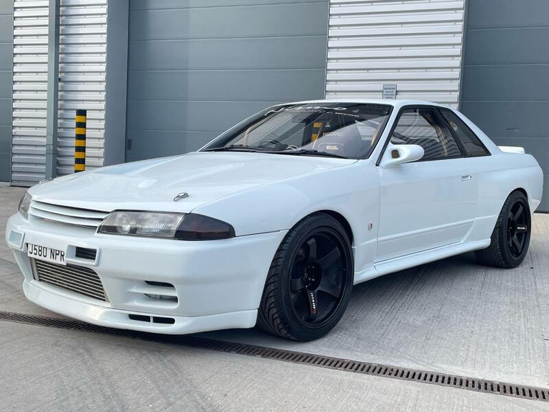 View NISSAN SKYLINE 2.6 SINGLE TURBO GTR R32