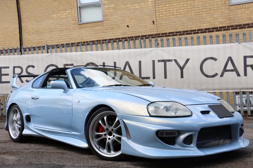 TOYOTA SUPRA