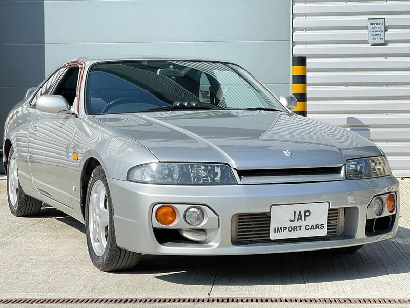 View NISSAN SKYLINE 2.6 GTS-T