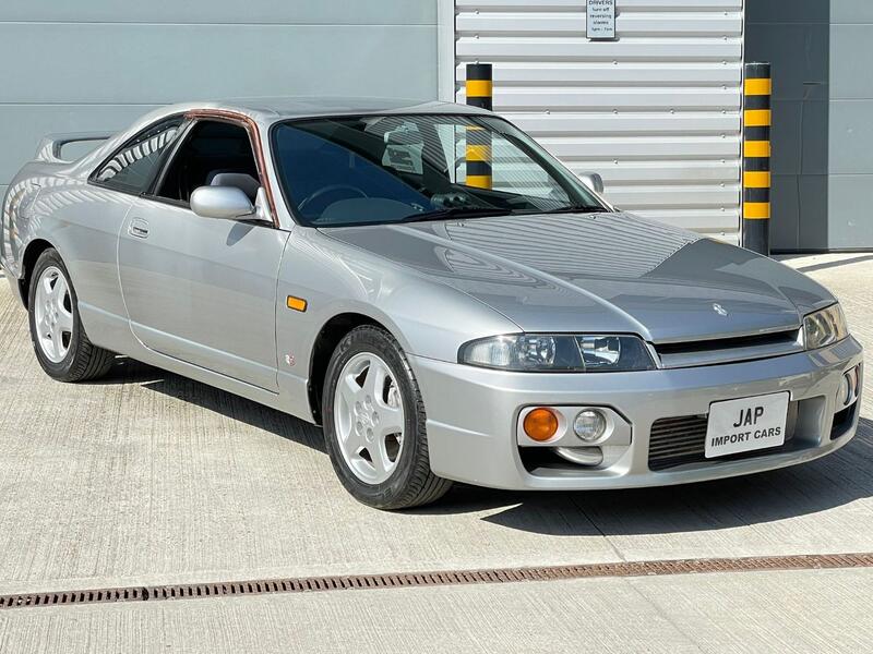 View NISSAN SKYLINE 2.6 GTS-T