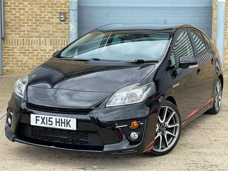 View TOYOTA PRIUS Hatchback (2009 - 2017)