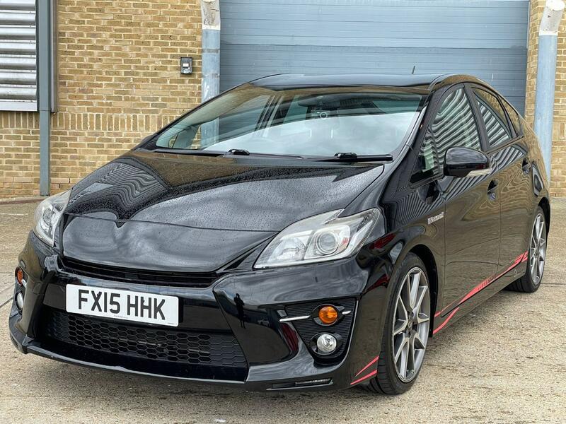 View TOYOTA PRIUS Hatchback (2009 - 2017)