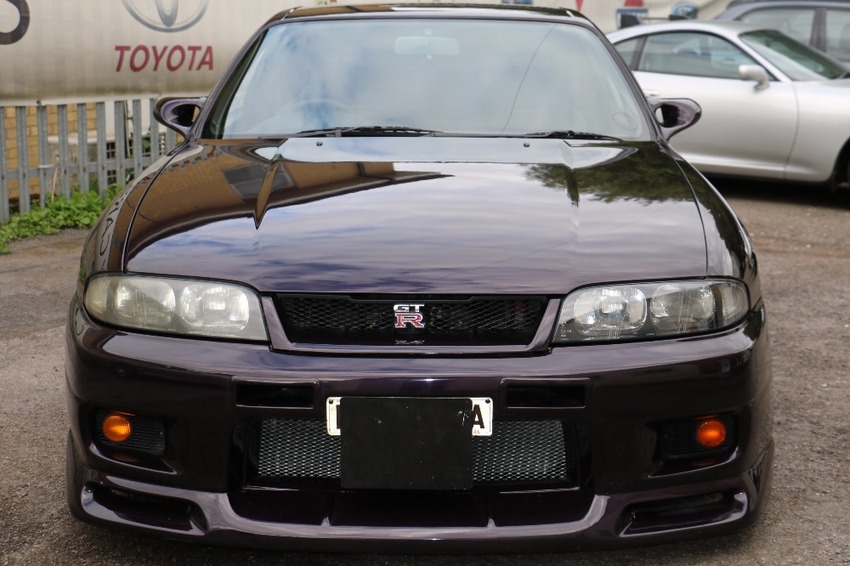 NISSAN SKYLINE