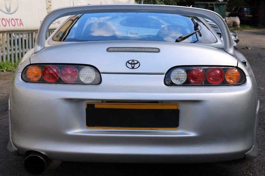 TOYOTA SUPRA