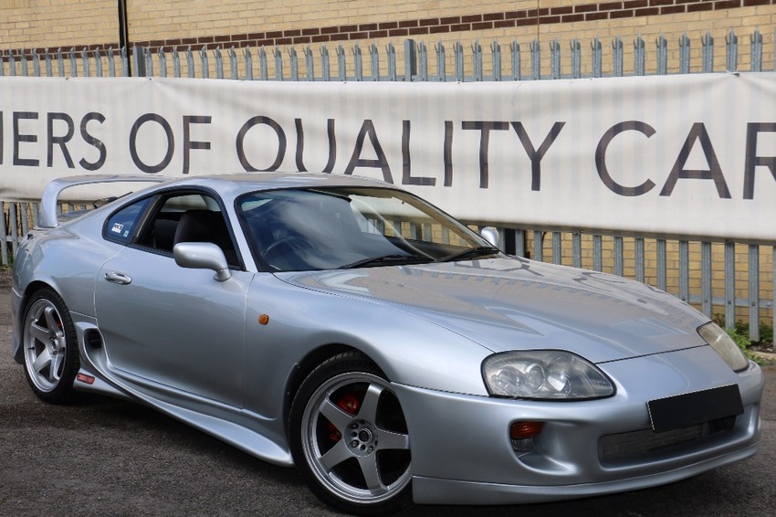 TOYOTA SUPRA