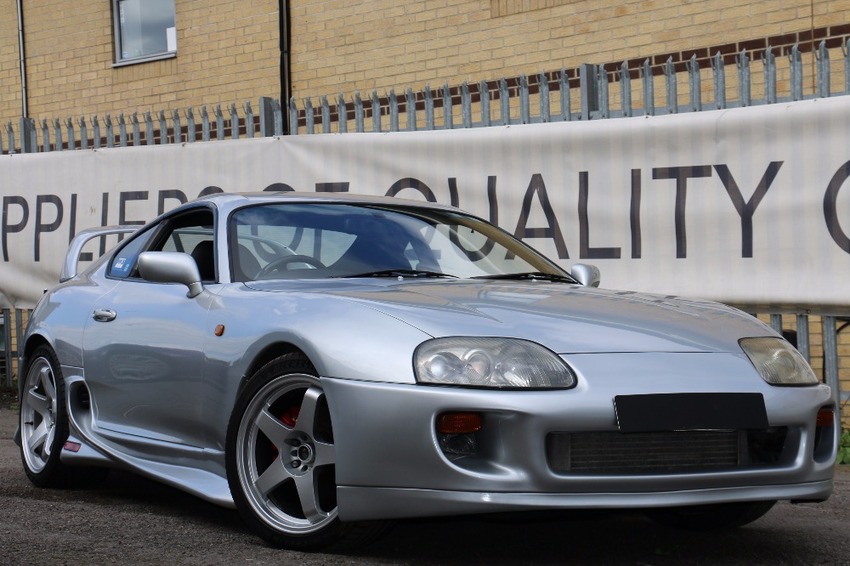 TOYOTA SUPRA