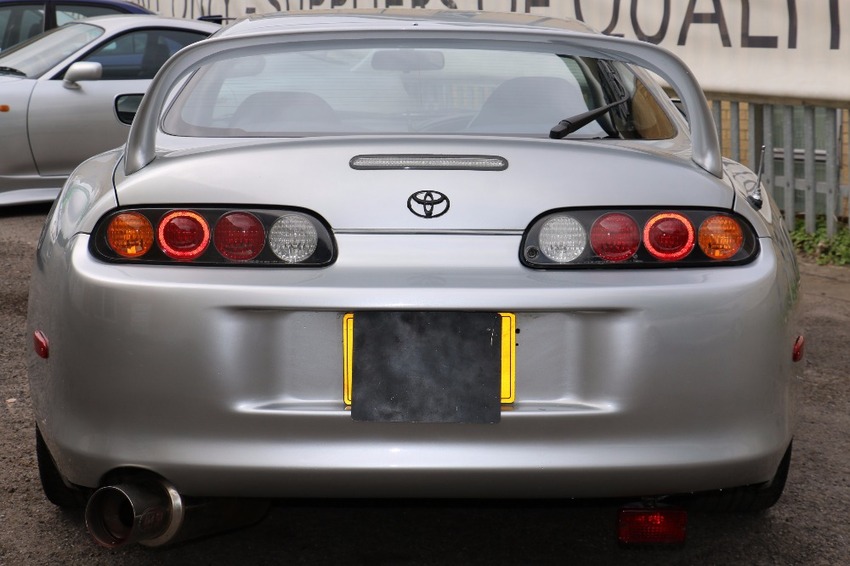 TOYOTA SUPRA