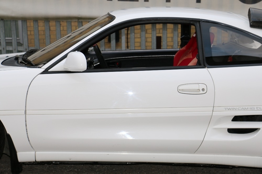 TOYOTA MR2