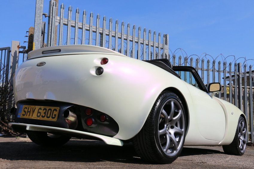 TVR TAMORA