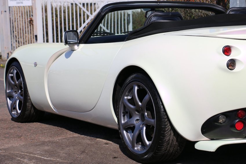 TVR TAMORA