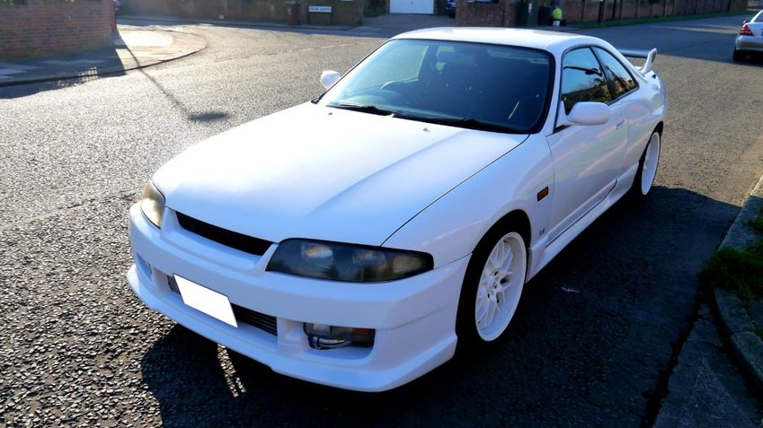 View NISSAN SKYLINE FULL GTR BODY+DEEP DISH WHEELS + COILOVERS + FMIC ETC ETC