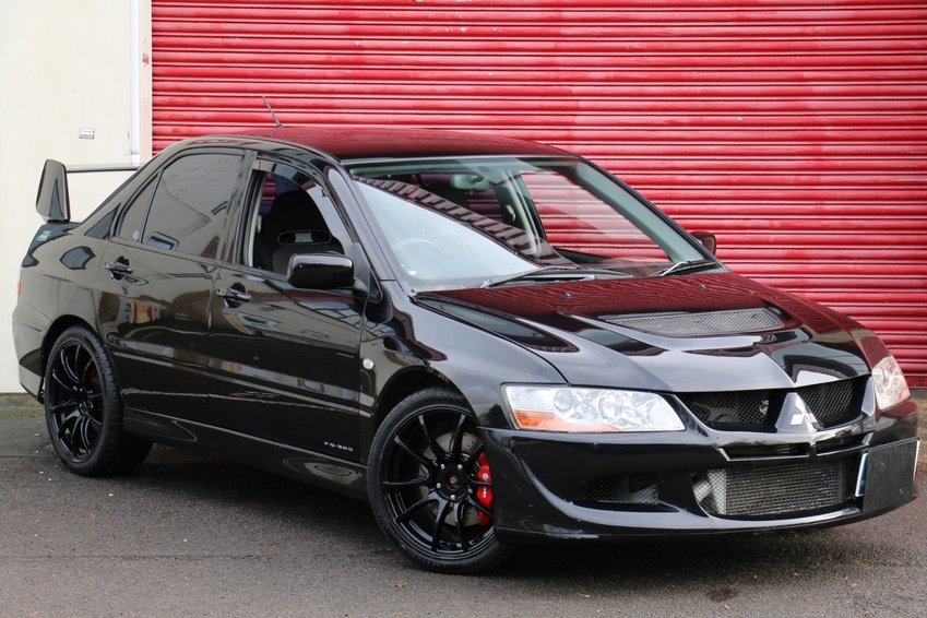 MITSUBISHI LANCER