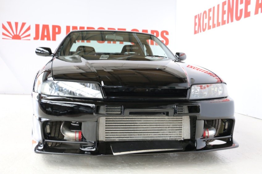 NISSAN SKYLINE