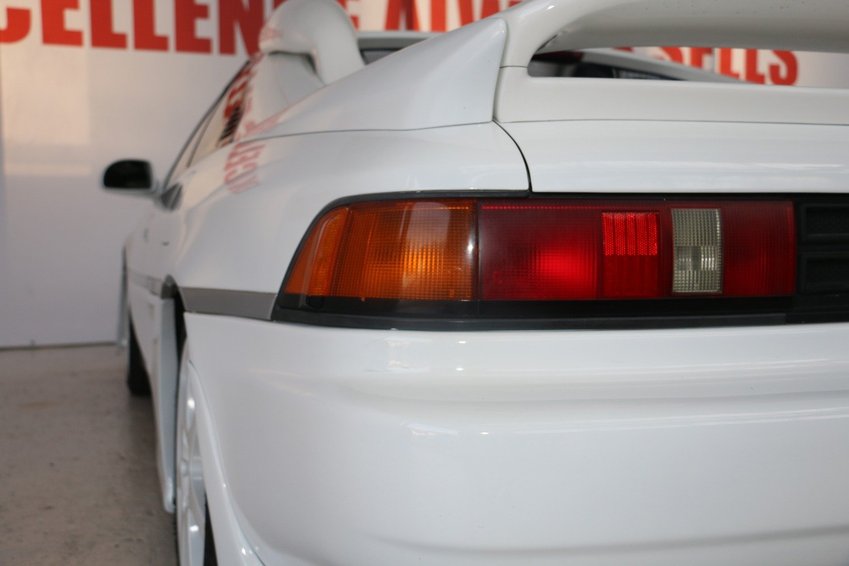 TOYOTA MR2