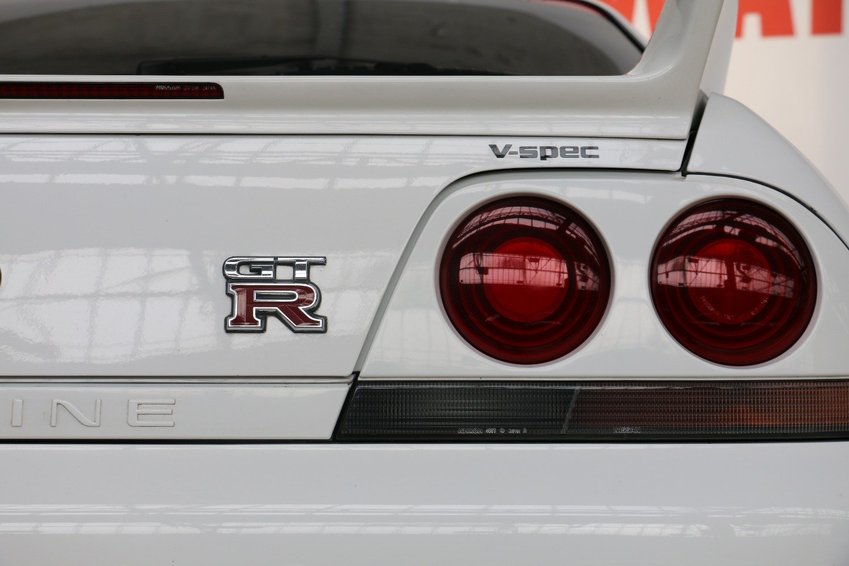 NISSAN SKYLINE