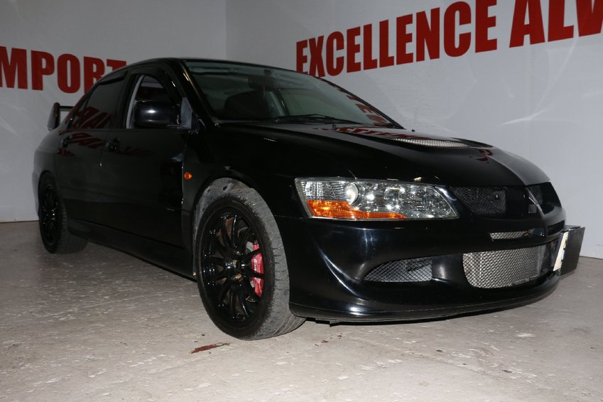 MITSUBISHI LANCER