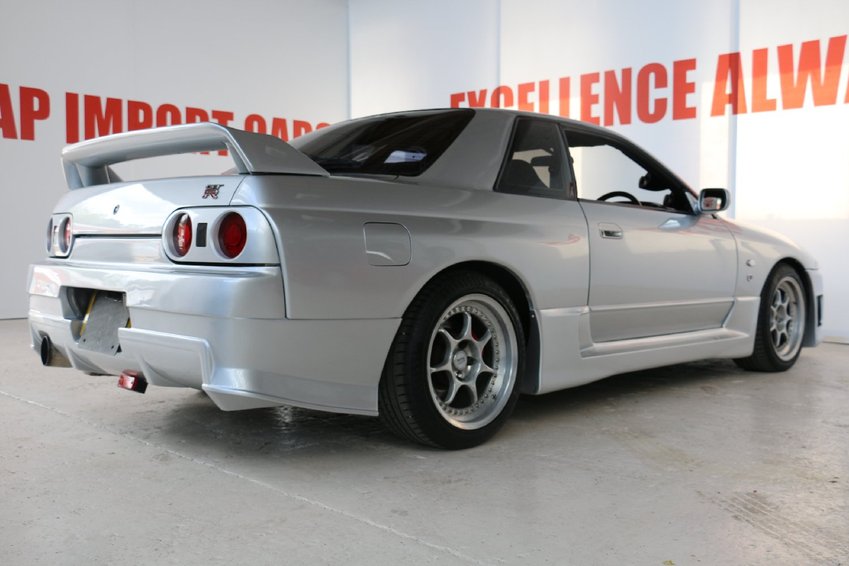 View NISSAN SKYLINE Nissan Skyline 2.6 GTR R32 RARE TBO Bodykit!!+500 BHP+MEGA MINT+MIRROR PAINTWORK