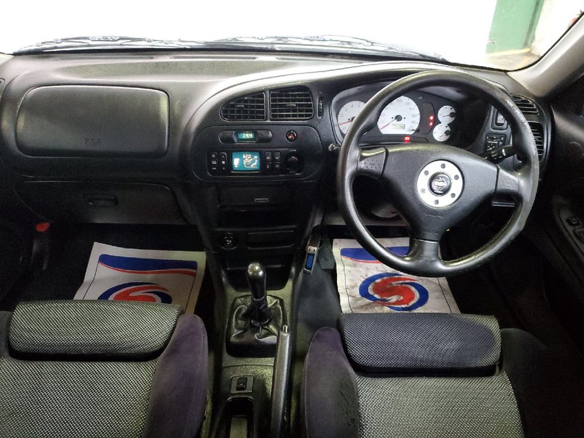MITSUBISHI LANCER