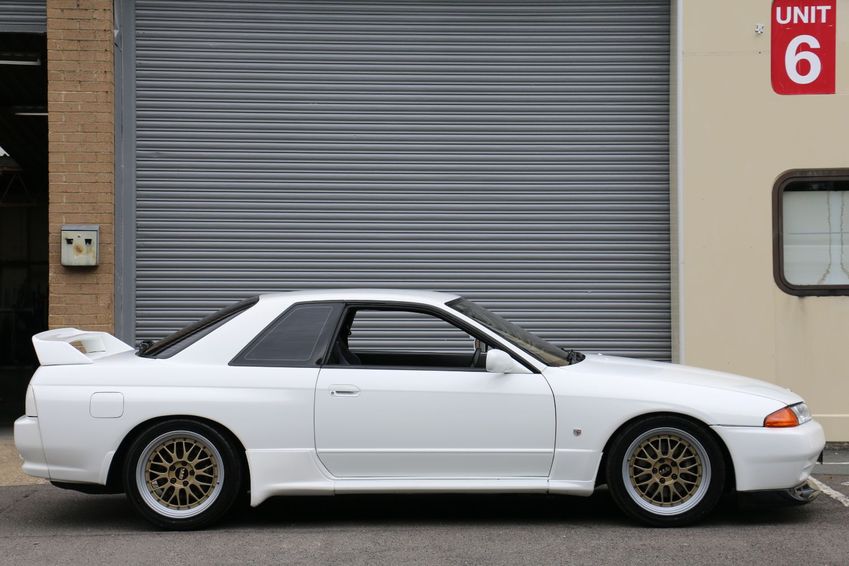 NISSAN SKYLINE