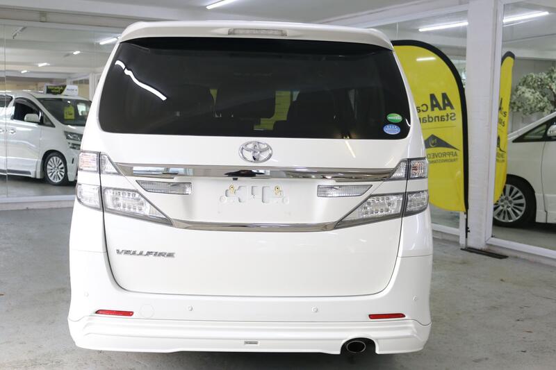 TOYOTA VELLFIRE