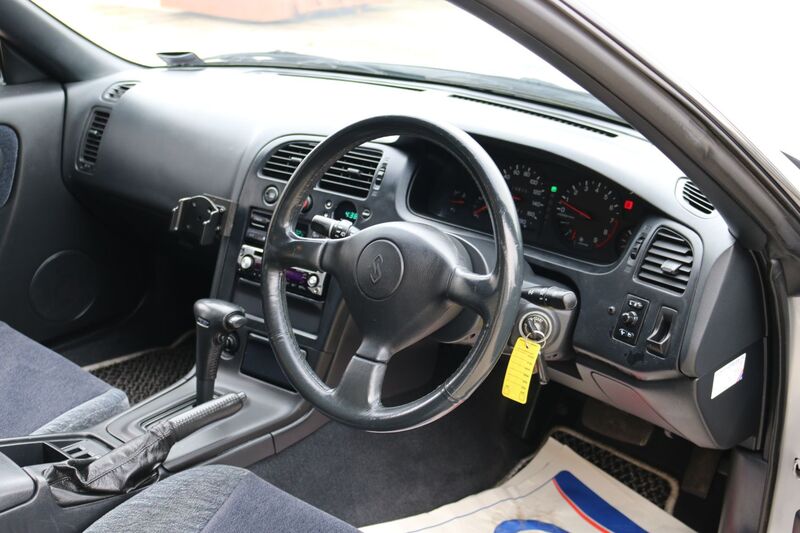 NISSAN SKYLINE