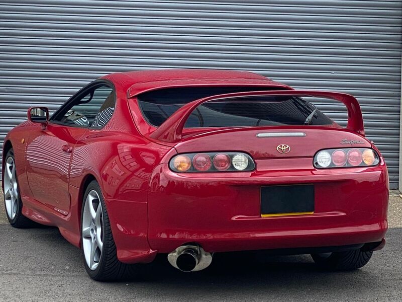 TOYOTA SUPRA