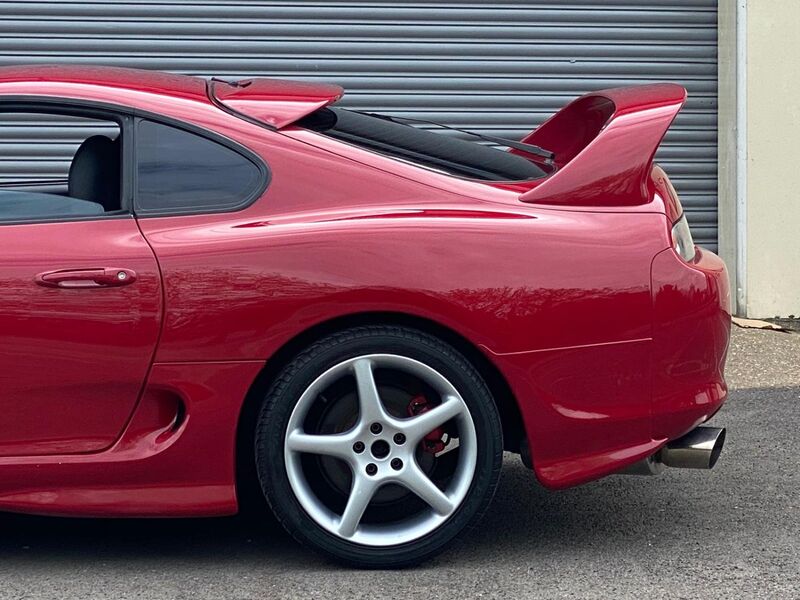 TOYOTA SUPRA