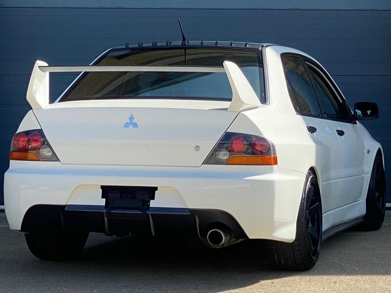 MITSUBISHI EVOLUTION