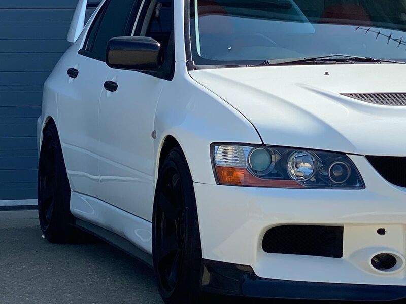 MITSUBISHI EVOLUTION