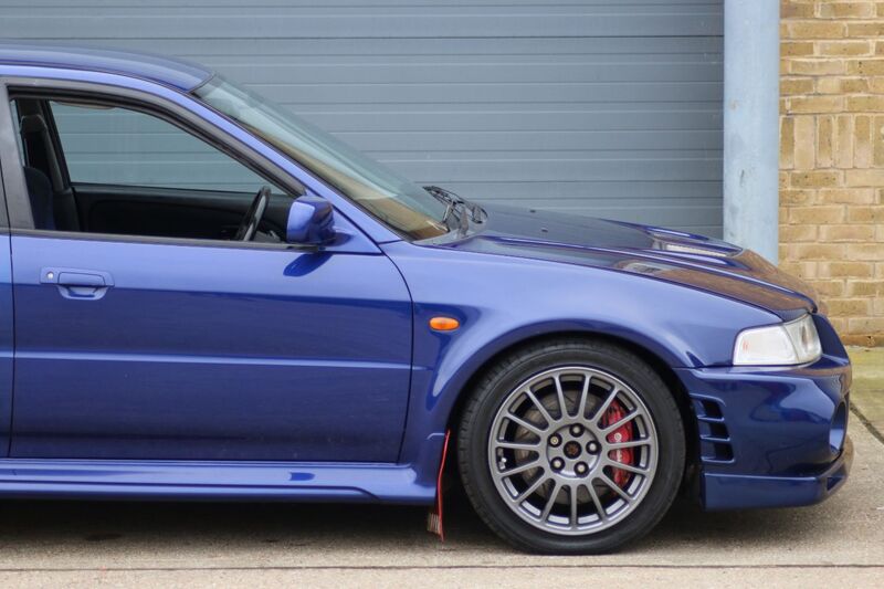 MITSUBISHI EVOLUTION