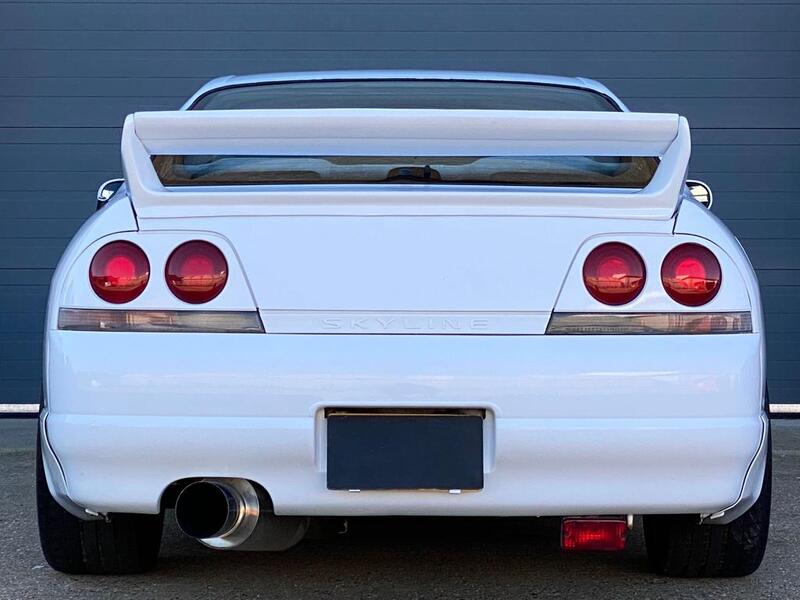 NISSAN SKYLINE